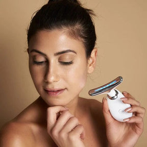 Massageador Facial Glow 🎀 A pele dos seus sonhos  🌱 100% Natural  ✨ Seguro e não tóxico